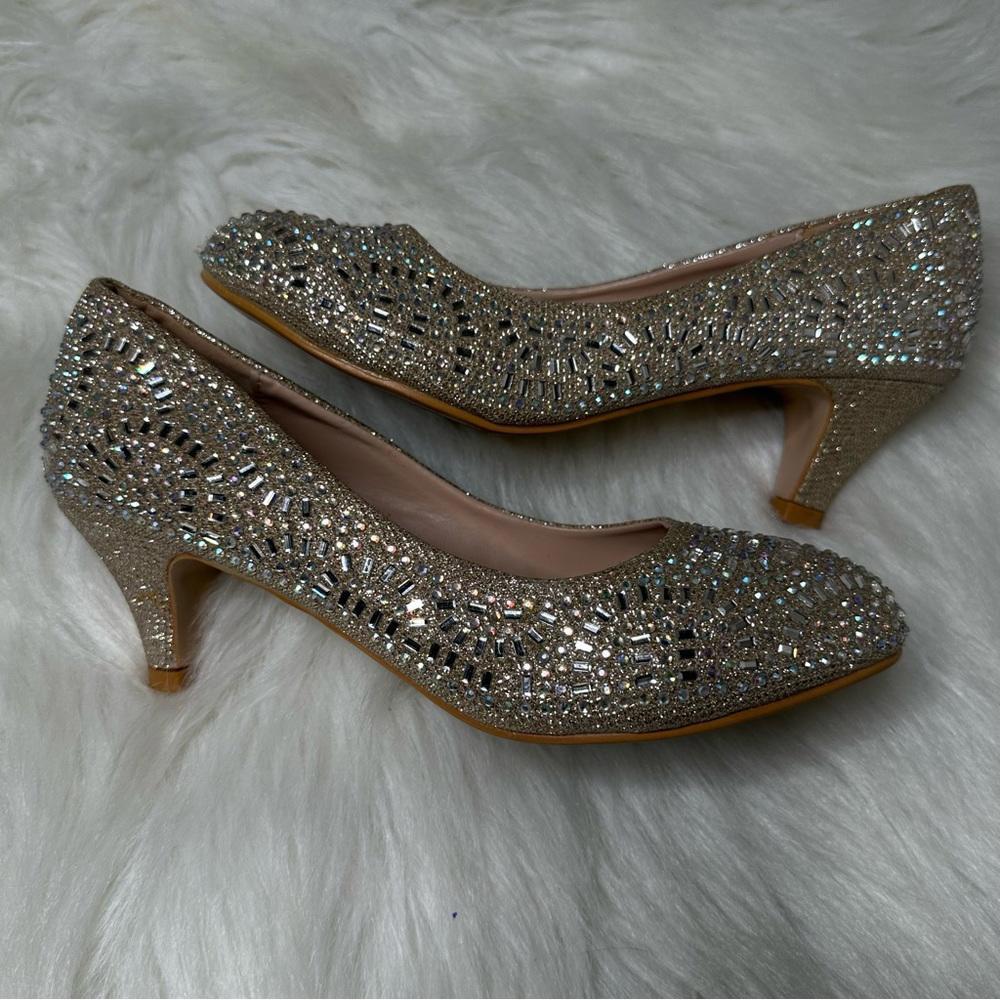 Forever shoes Rhinestone Champagne Gold low heel size 6.5
